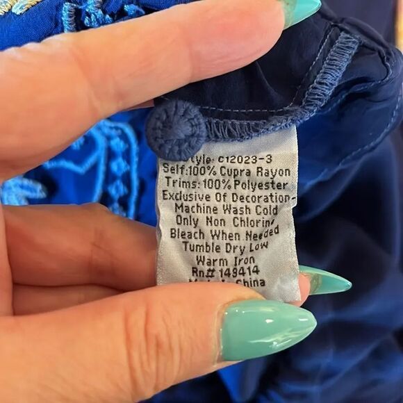 Johnny Was Blue EmbroideredWyatt Blouse, L - Picture 10 of 11